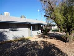 1236 E Marigold Ln - Photo 3 of 20