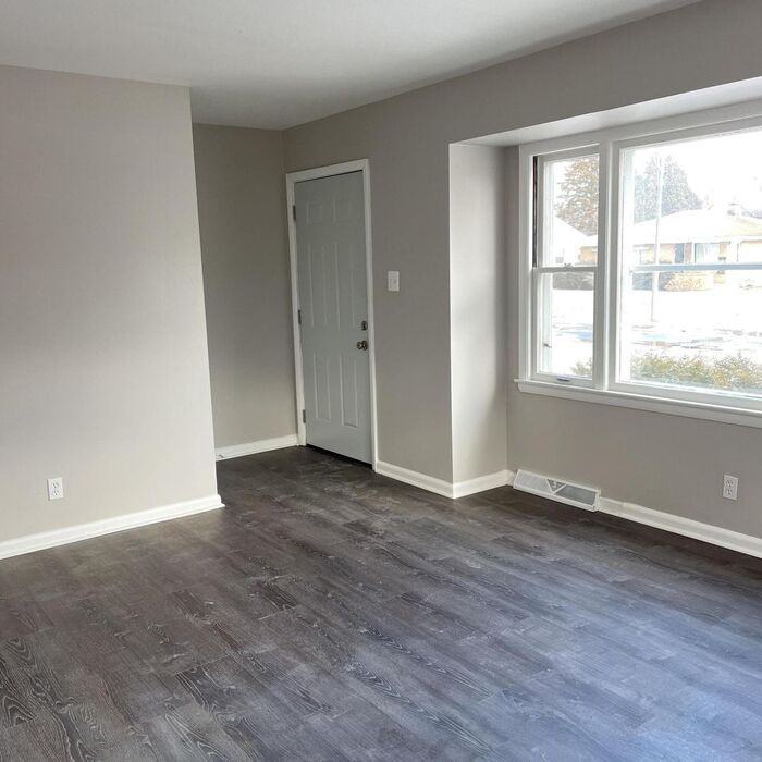 5251 N 83rd St - Photo 2 of 20