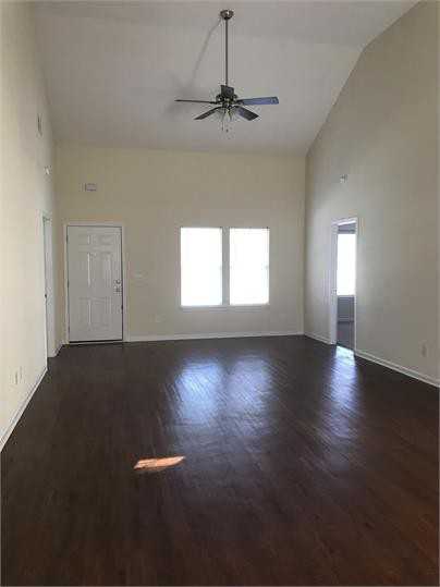 1803 Westover Rd #1 - Photo 2 of 9