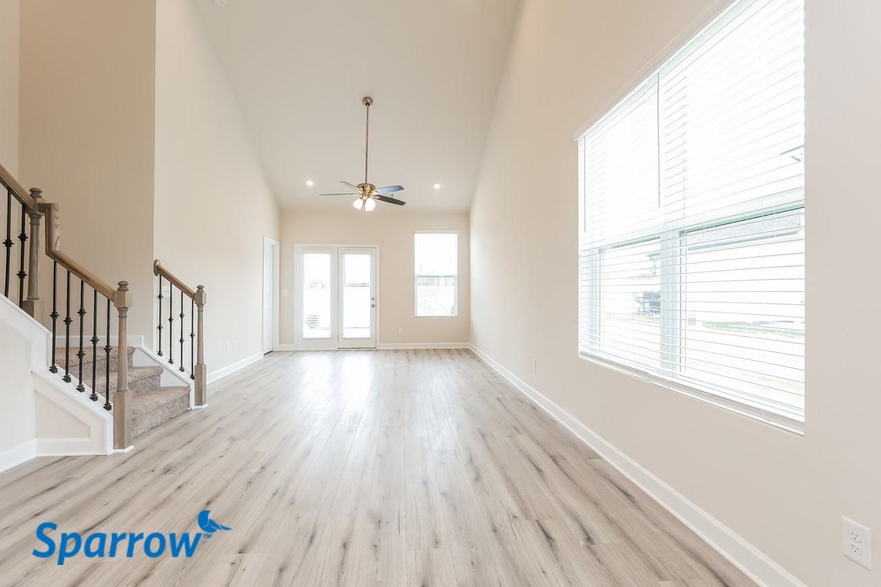 131 Fister Dr - Photo 2 of 15