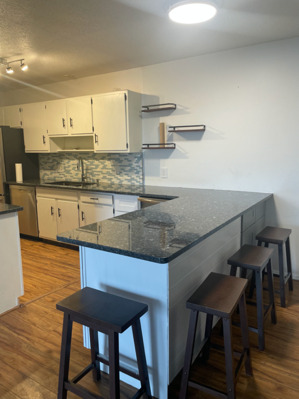 326 14th Ave S #1B - Photo 2 of 15