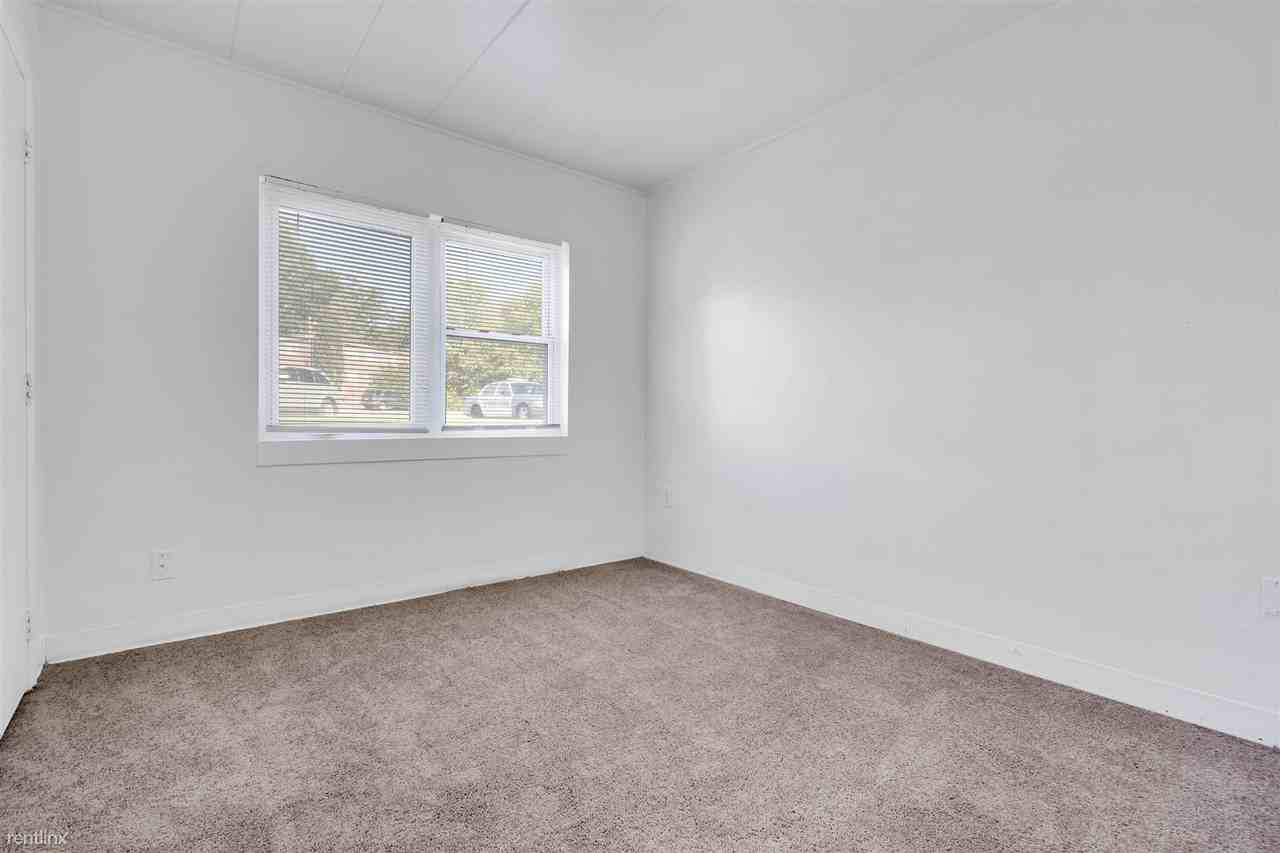 5501 @ Norwood - Photo 2 of 21