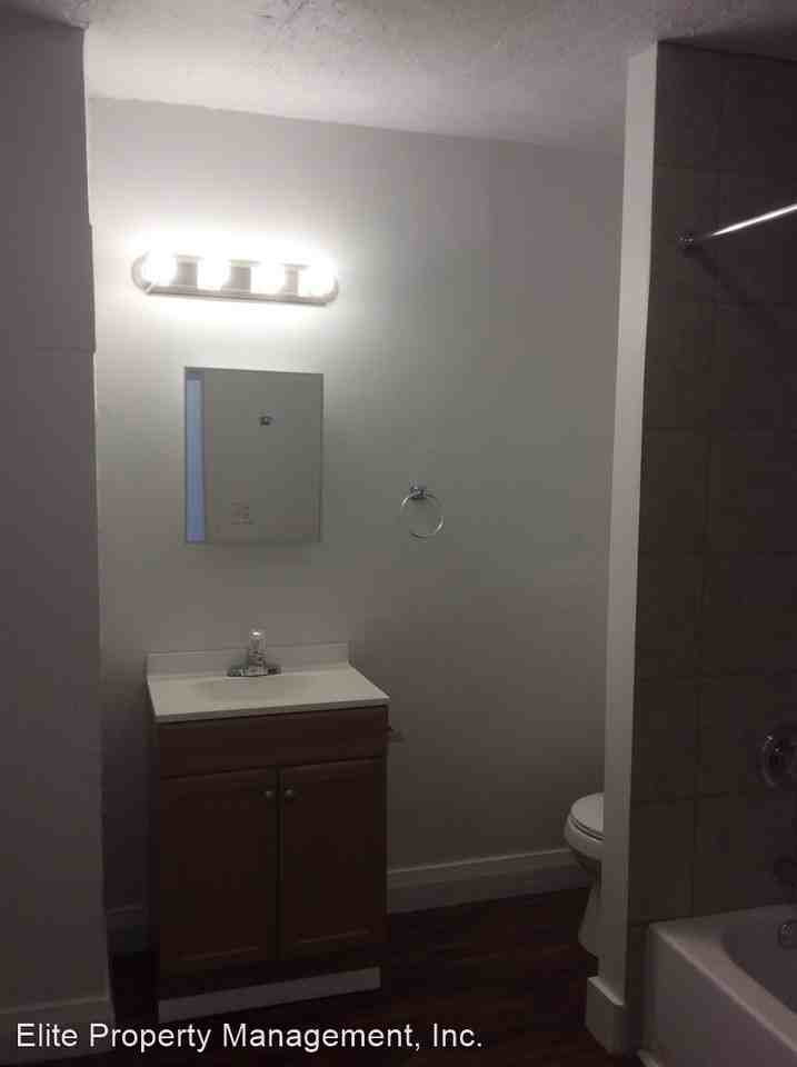 429 Lindberg Ave - Photo 2 of 17