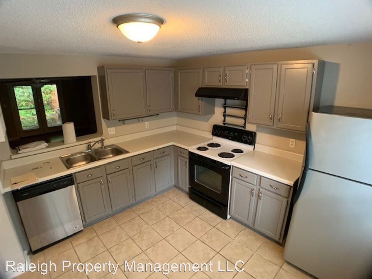 4312 Halliwell - Photo 2 of 11