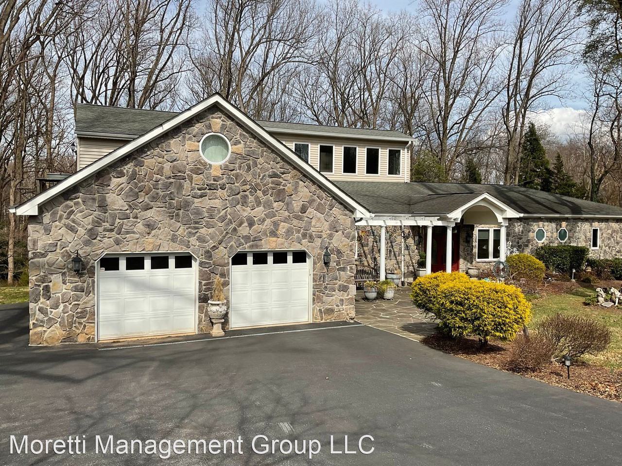 118 Quaint Acres Dr - Photo 2 of 23