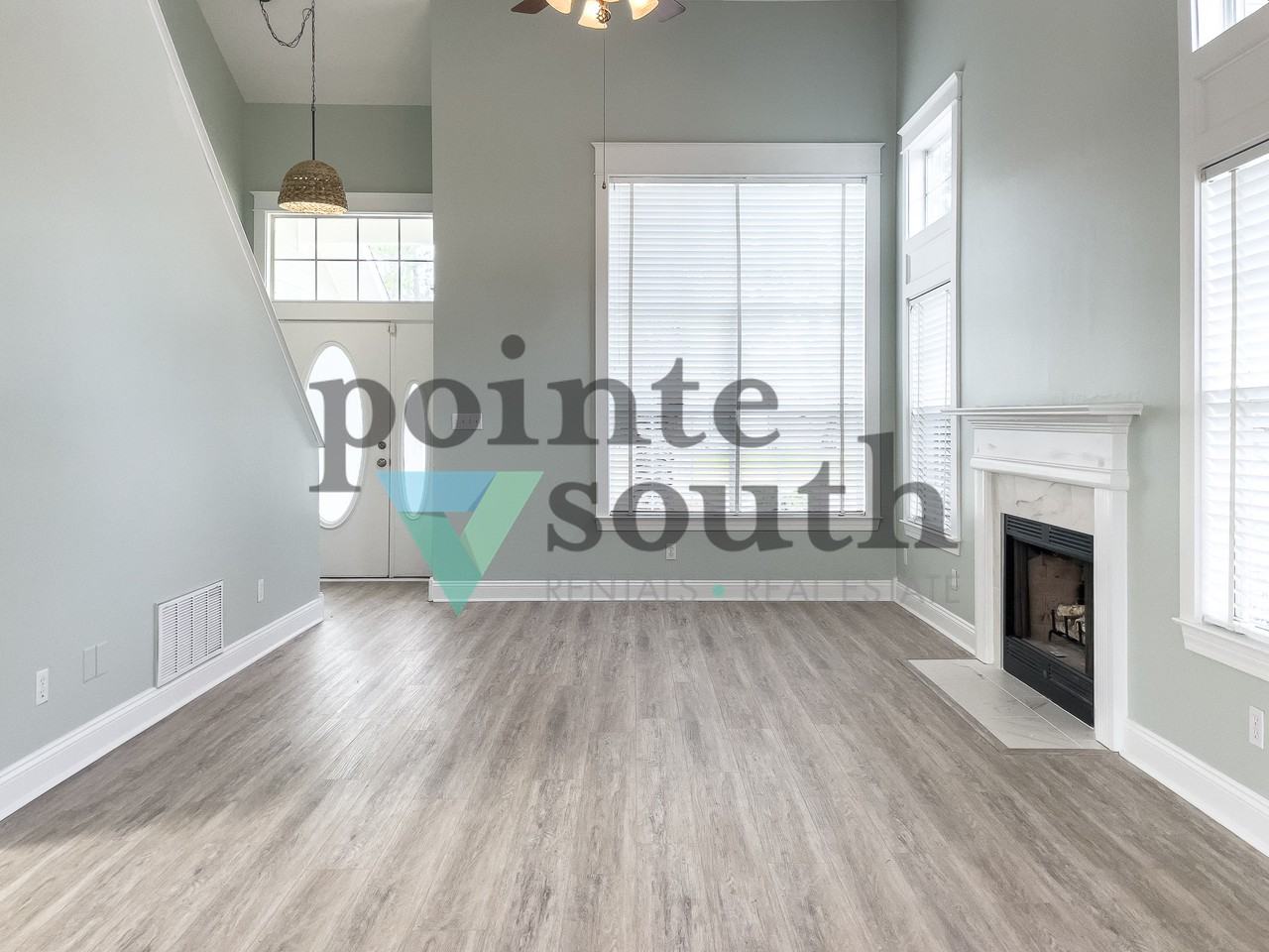 5901 N Bay Point Dr - Photo 3 of 26