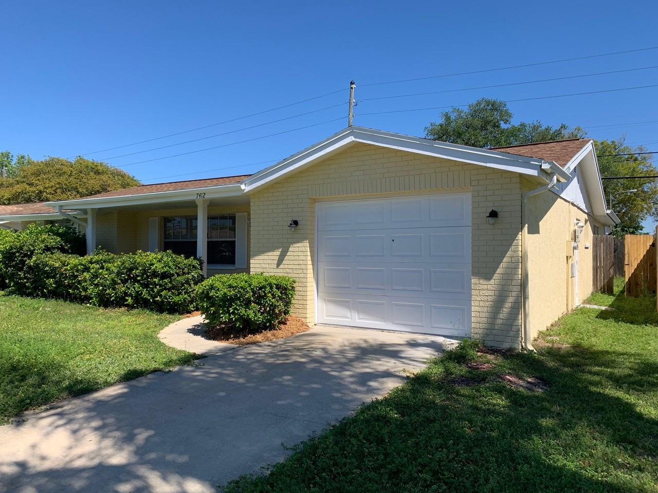 7412 Sequoia Dr - Photo 3 of 20