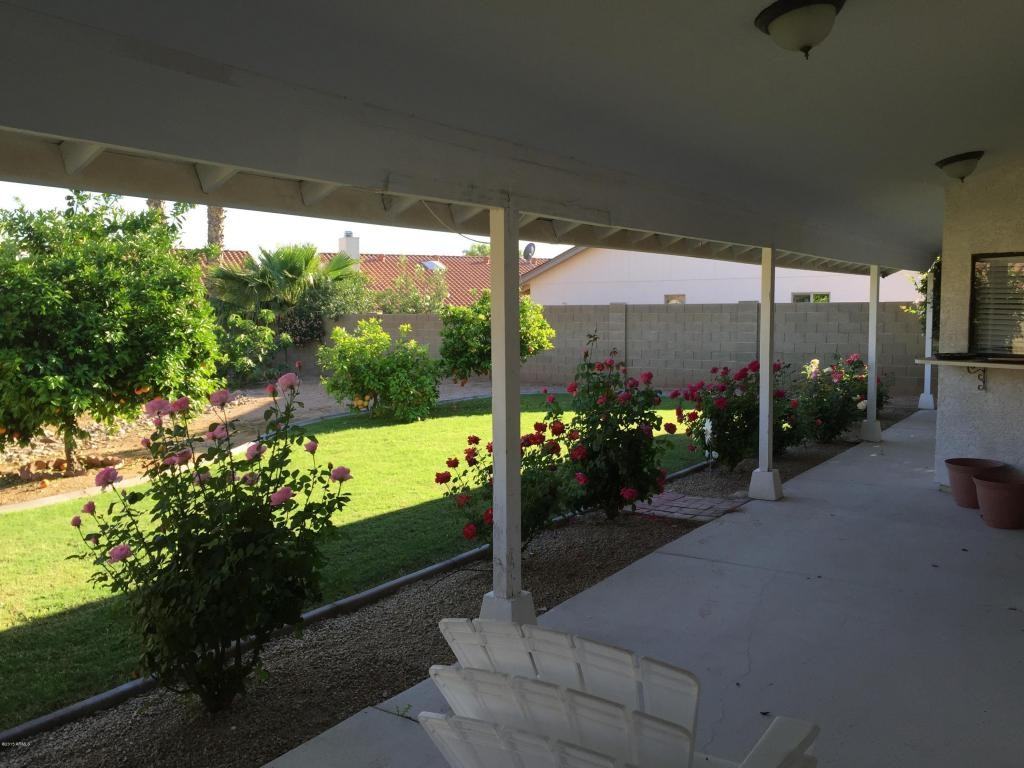 5713 E Nisbet Rd - Photo 2 of 11