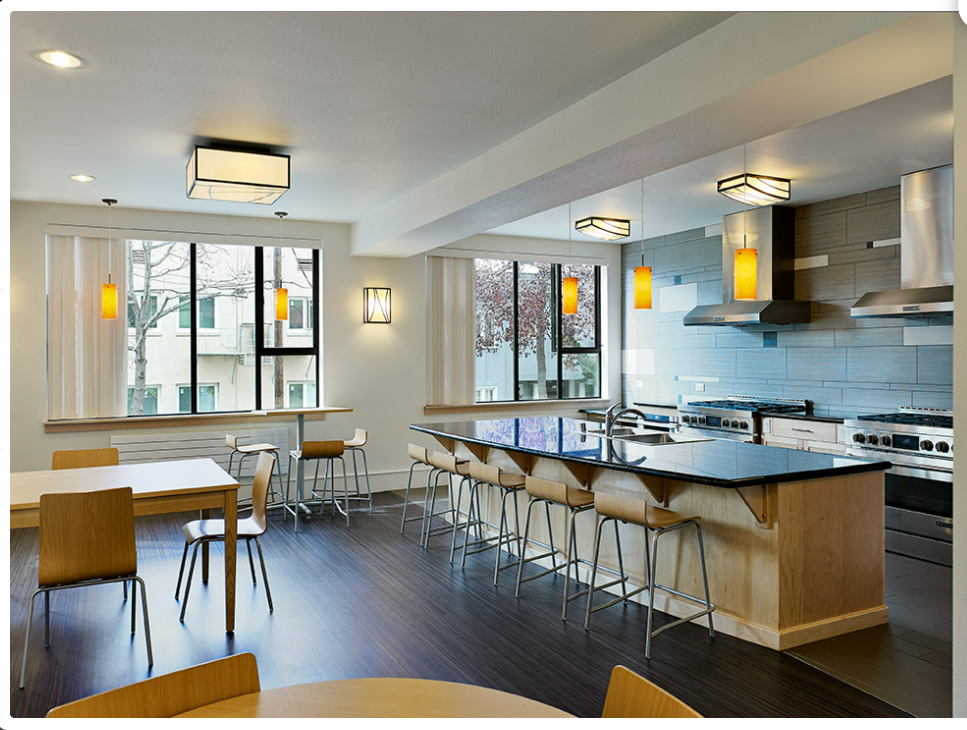 The Metropolitan - Photo 3 of 4