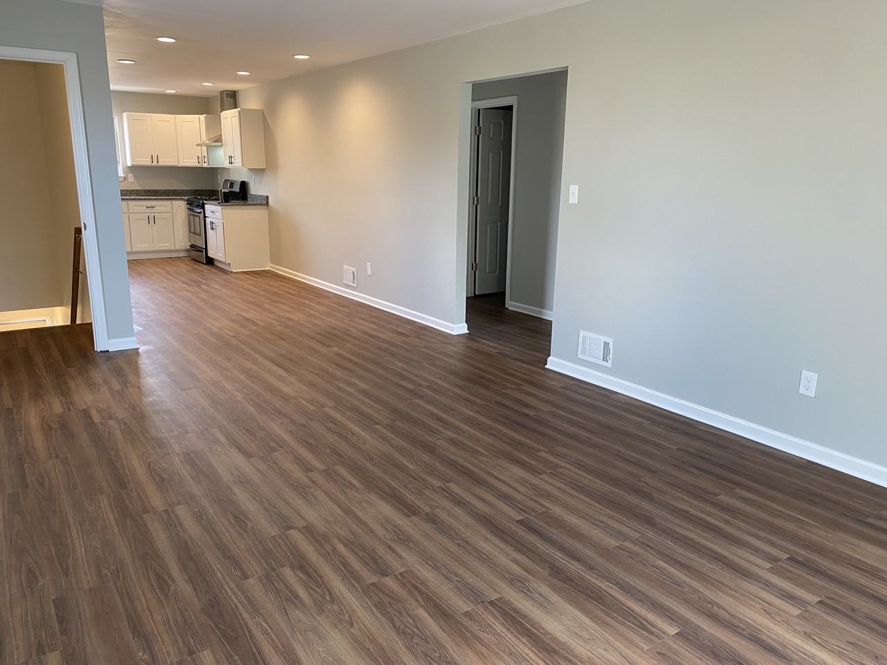 616 Woodchip Rd #616 - Photo 3 of 8