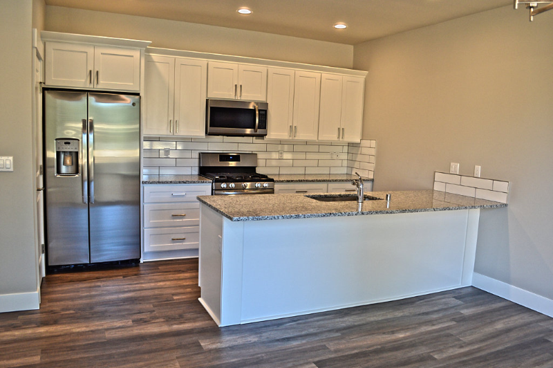 6918 Delaney Ln Ne - Photo 5 of 23