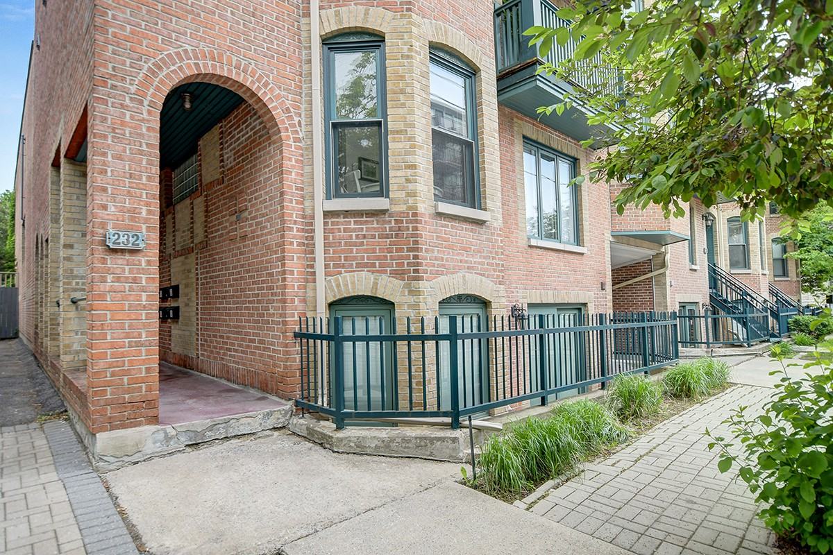 232 Rue Wilbrod Street #1 - Photo 2 of 22