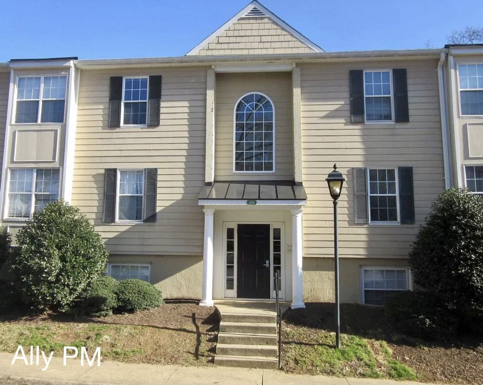 1313 Villa Way D #D - Photo 2 of 13