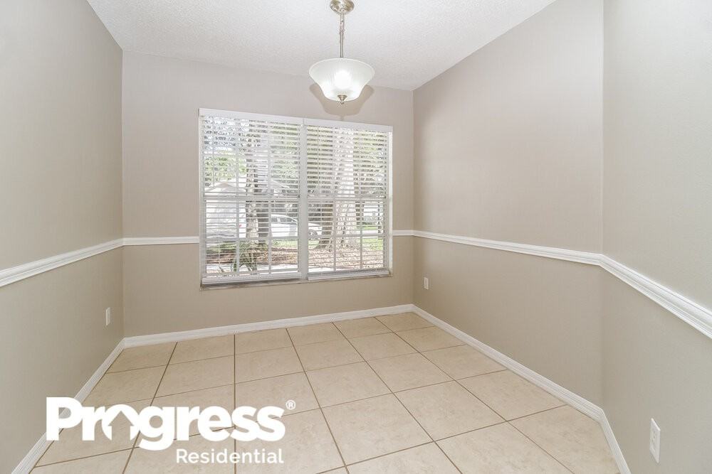 1405 Black Willow Trl - Photo 3 of 11