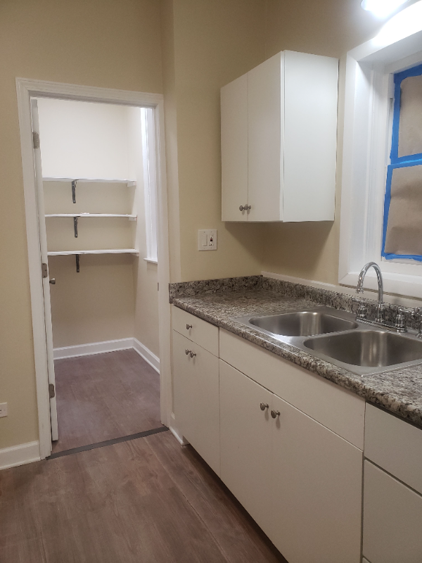 5347 S Laflin St #1 - Photo 3 of 4