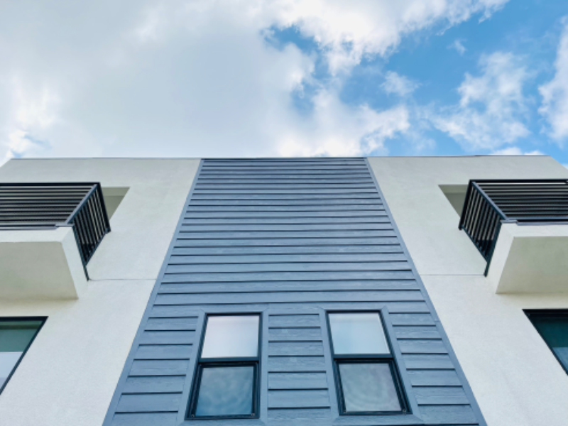 2438 1/2 Cincinnati St - Photo 2 of 6