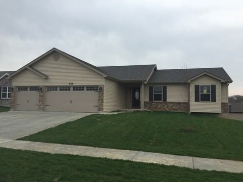 115 Intrepid Ave - Photo 2 of 23