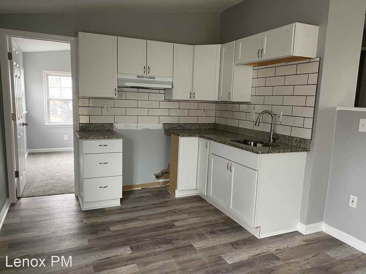 38204 Main St - Photo 3 of 11