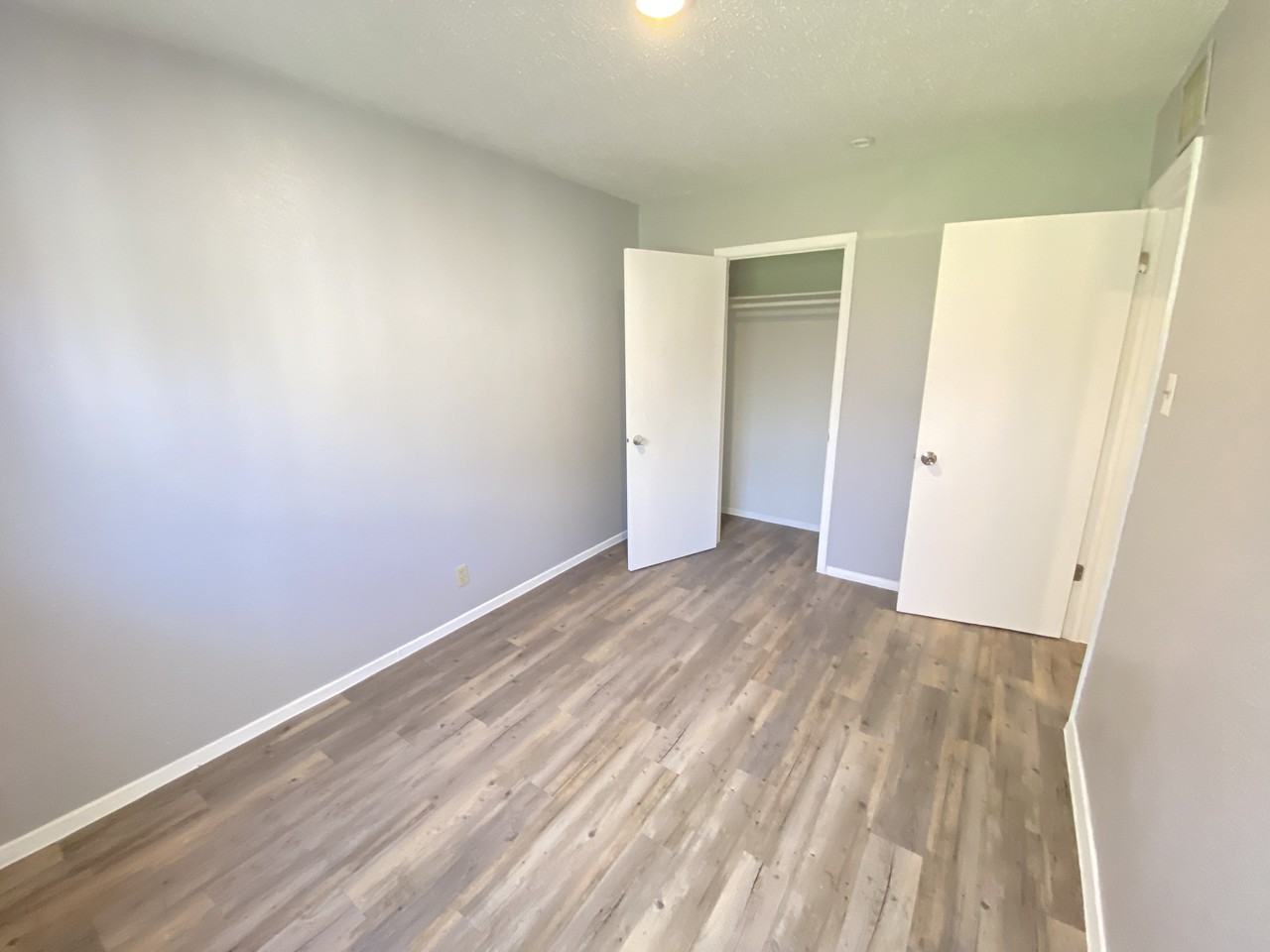 2911 Observation Dr - Photo 3 of 4