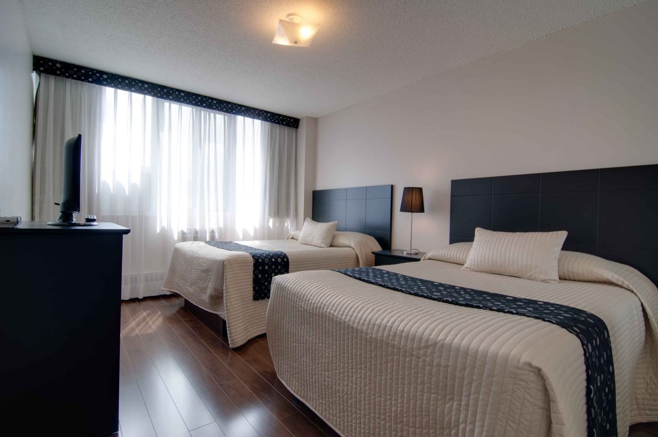 2175 Maisonneuve Boulevard West — photo 1