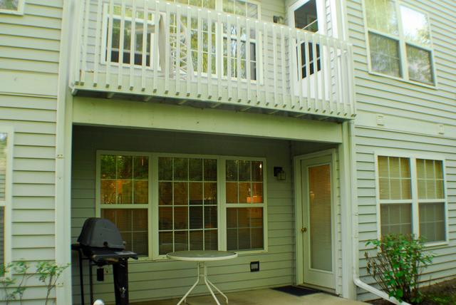 1225 N Red Oak Cir #2 - Photo 3 of 17