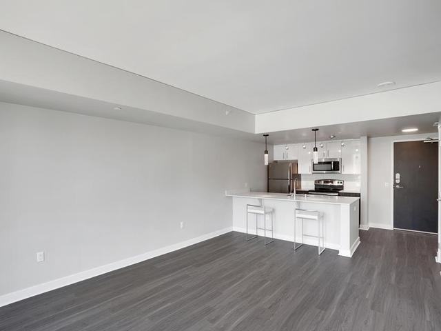 800 Seneca St - Photo 3 of 50