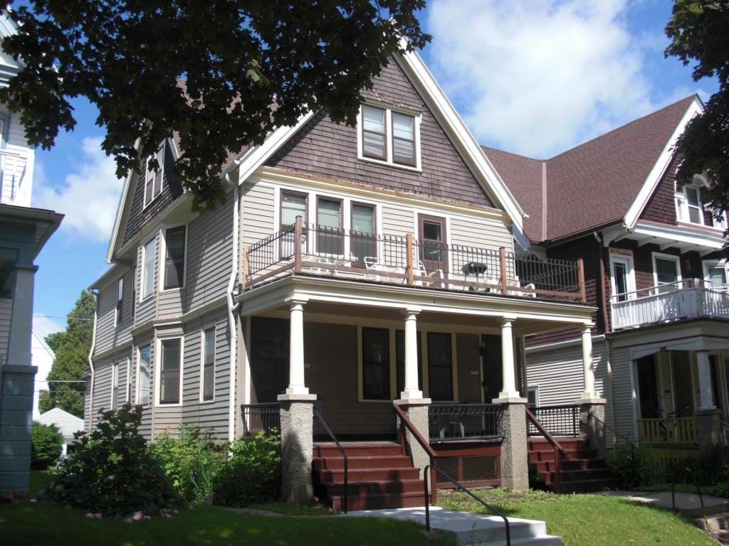 2959 N Murray Ave - Photo 2 of 16