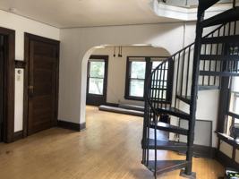 featured image of 2959 N Murray Ave