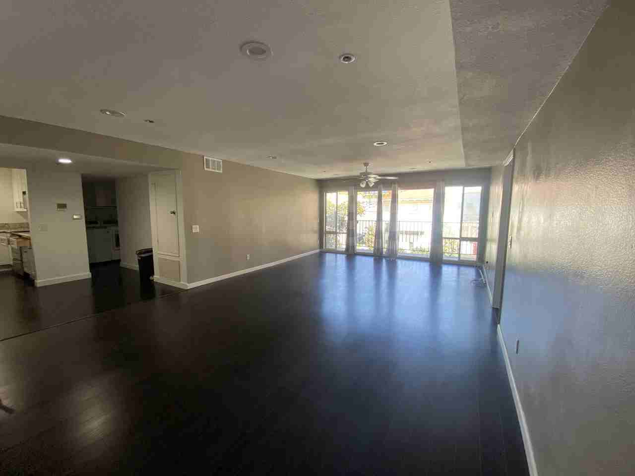 2568 Albatross St #4K