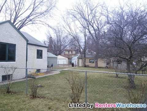 1557 Minnehaha Ave E - Photo 3 of 15