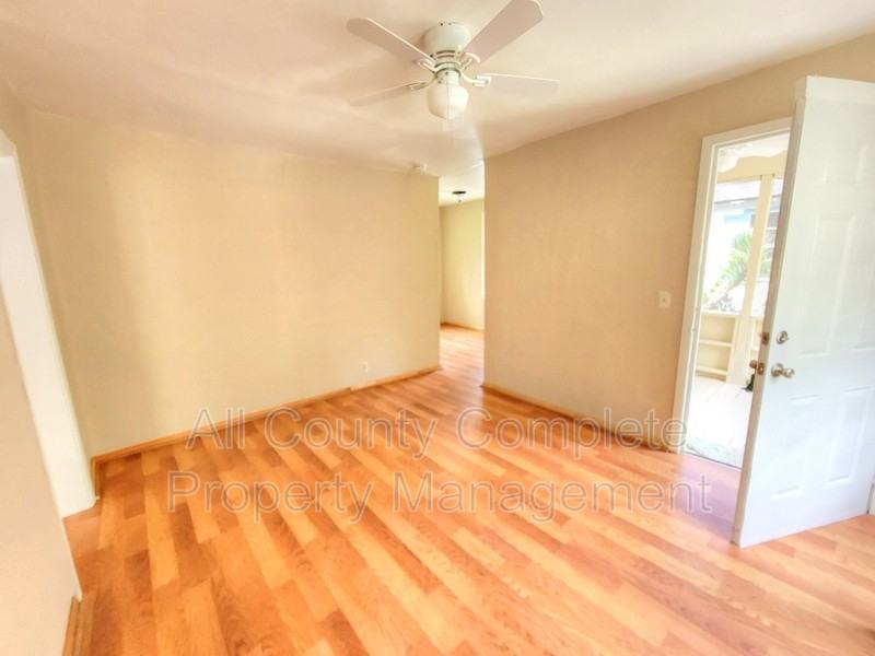 222 Shortreed St - Photo 2 of 12