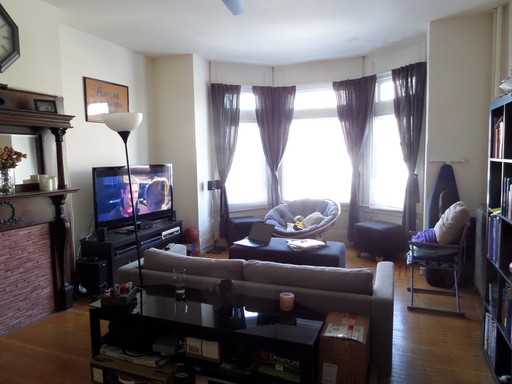 2629 St Paul St - Photo 2 of 5
