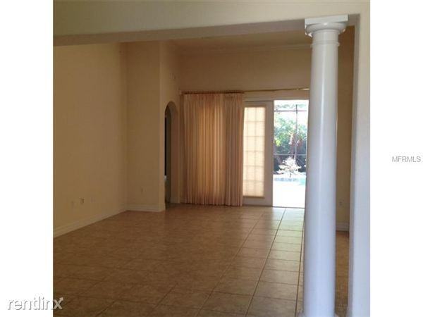 9618 Discovery Terrace - Photo 3 of 13