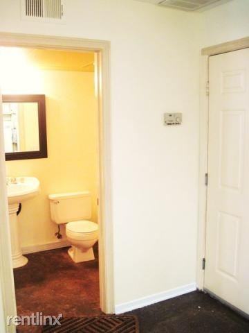 3078 Broadway - Photo 2 of 8