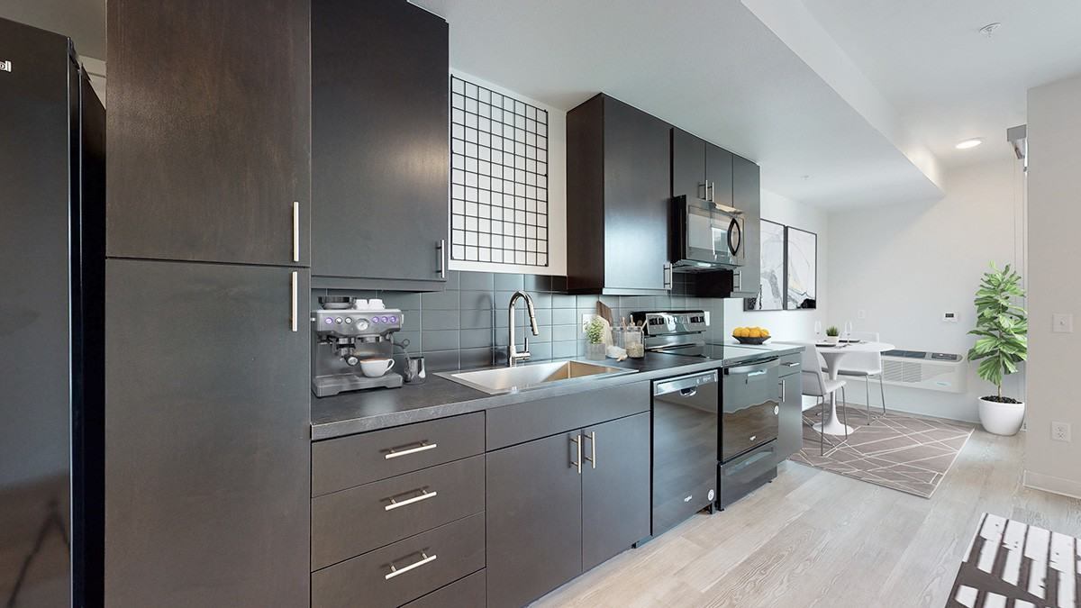 757 Grant - Photo 3 of 33