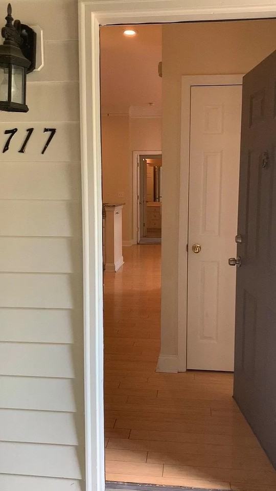 717 Garden District Dr - Photo 3 of 16