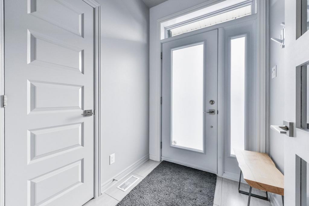 6850 Rue Beaumarchais - Photo 2 of 15