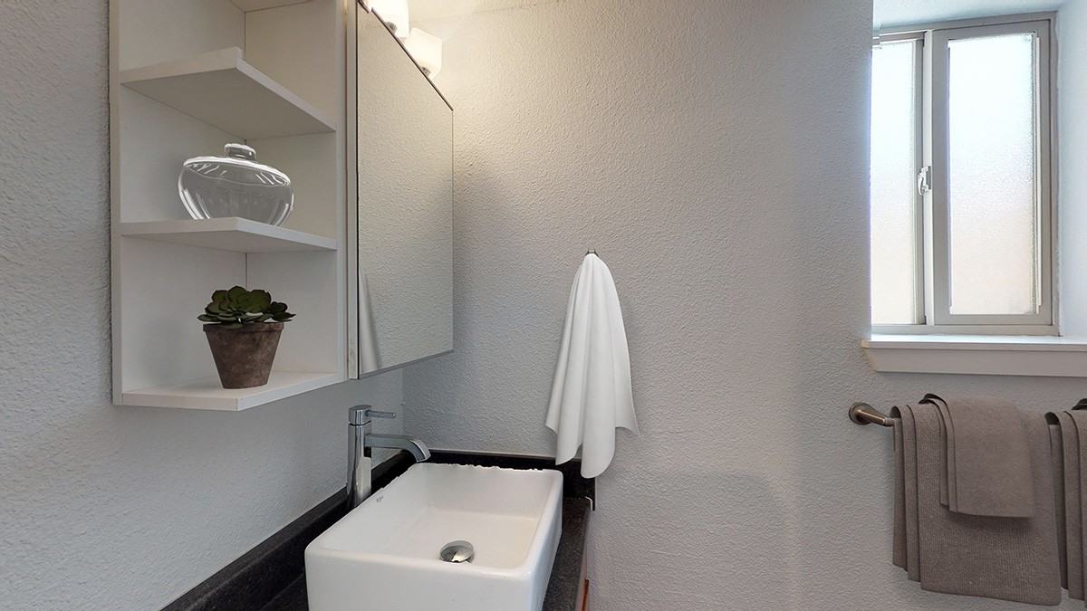 Edge 25 - Photo 3 of 39