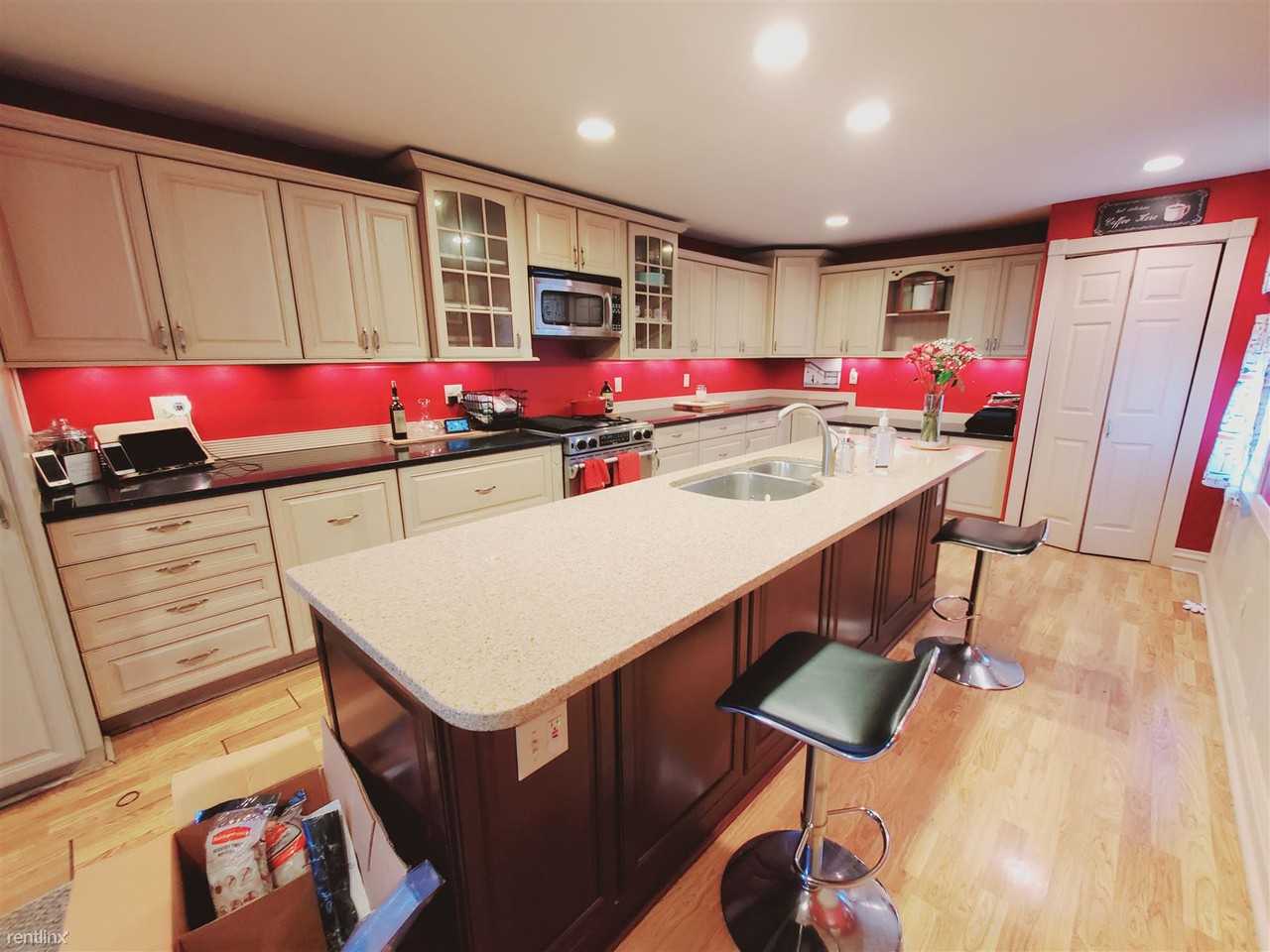 23 Madison Pl - Photo 2 of 9