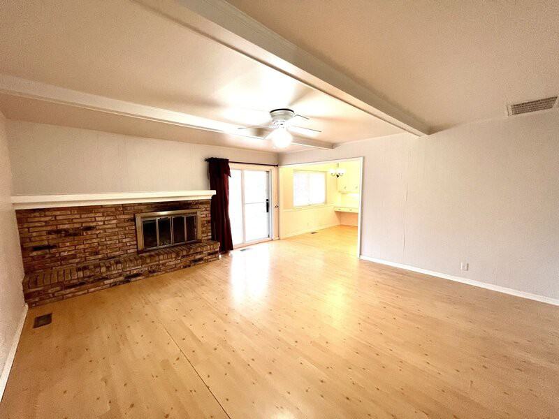 4762 S Irvington Pl - Photo 2 of 19