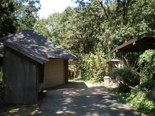 3850 E 21st Ave - Photo 2 of 9