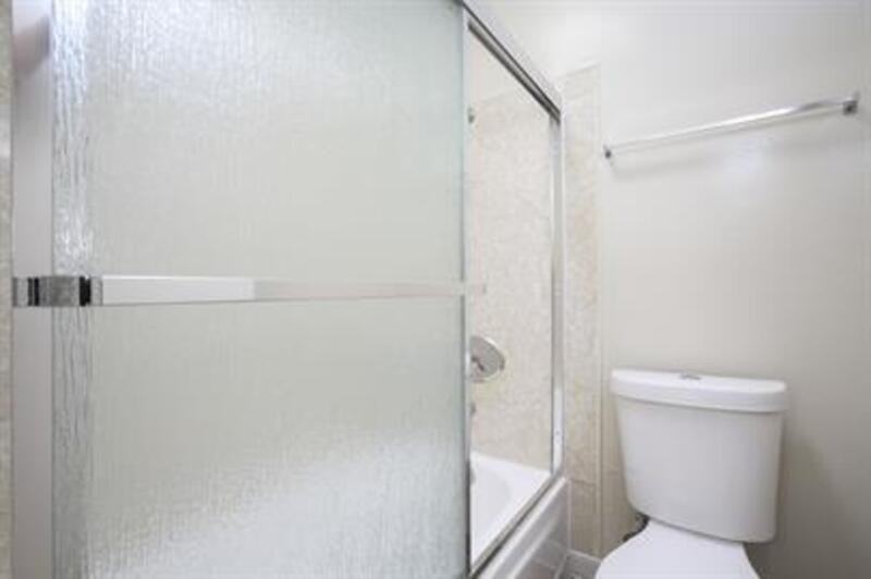 12514 Culver Blvd - Photo 3 of 10