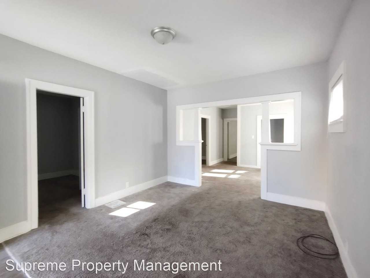 1411 N Belleview Pl - Photo 2 of 8