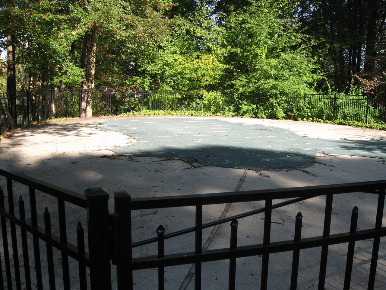 7116 Pindell School Rd - Photo 2 of 16