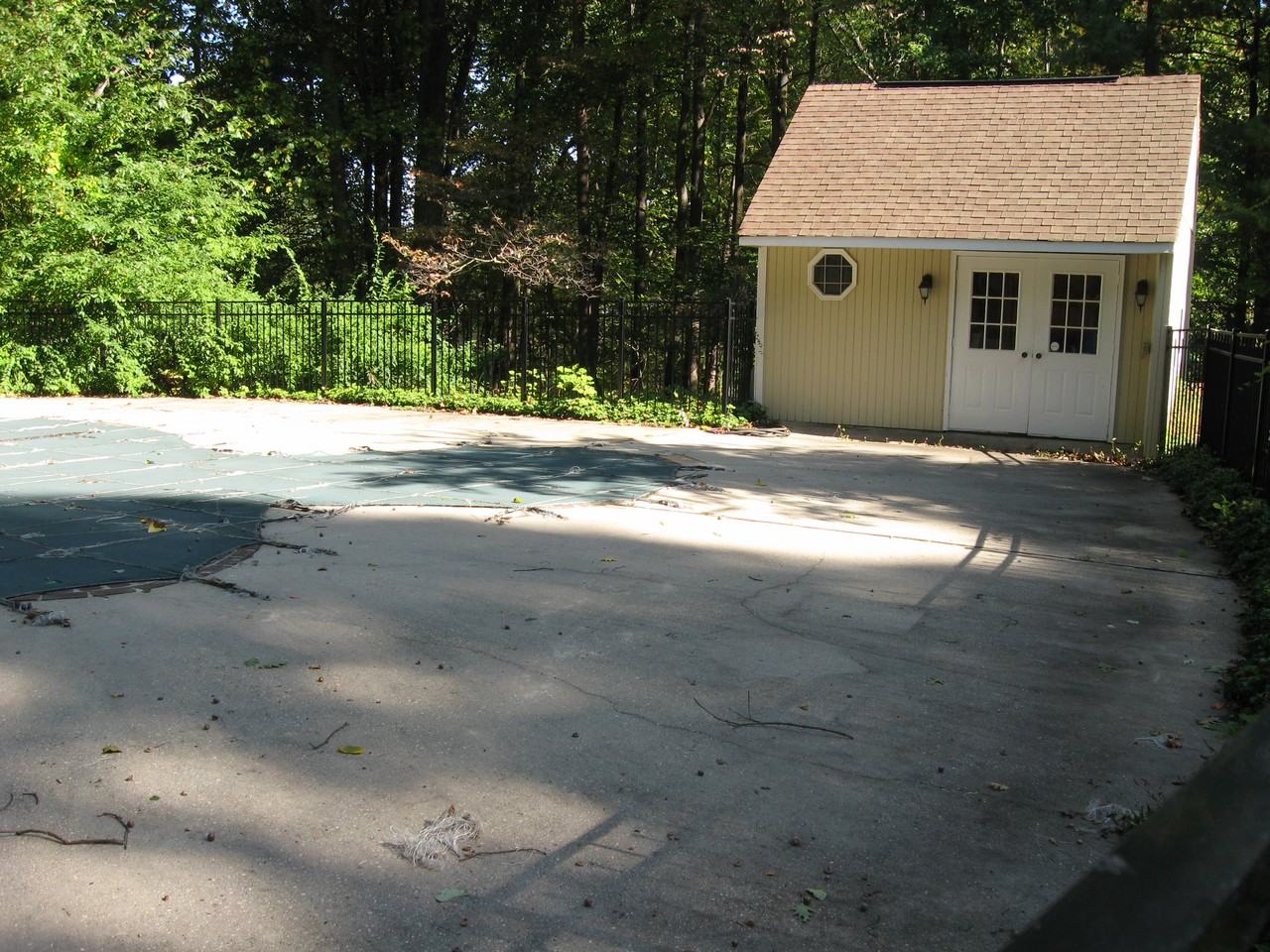 7116 Pindell School Rd - Photo 3 of 16