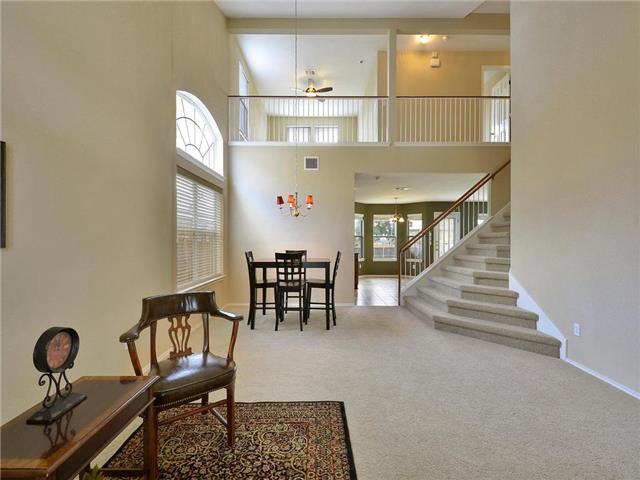 11113 Persimmon Gap Dr - Photo 2 of 9