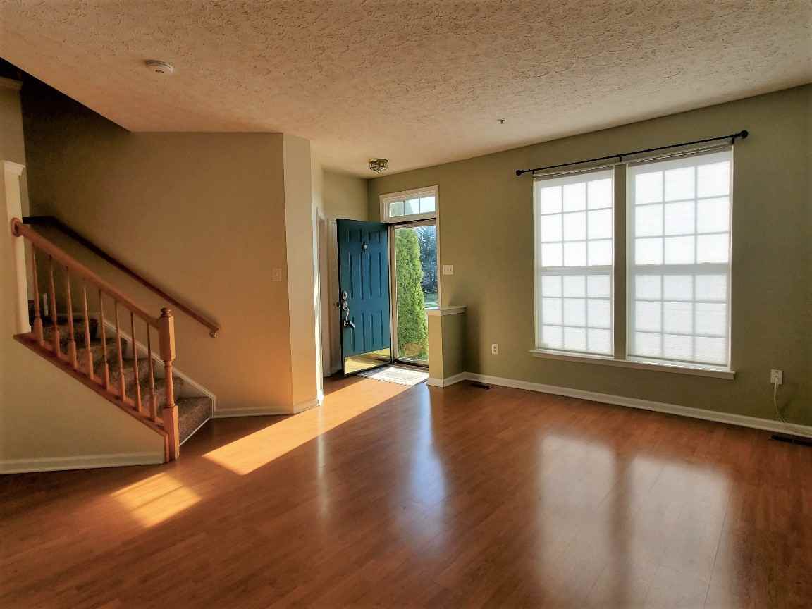 4542 Golden Meadow Dr - Photo 3 of 28