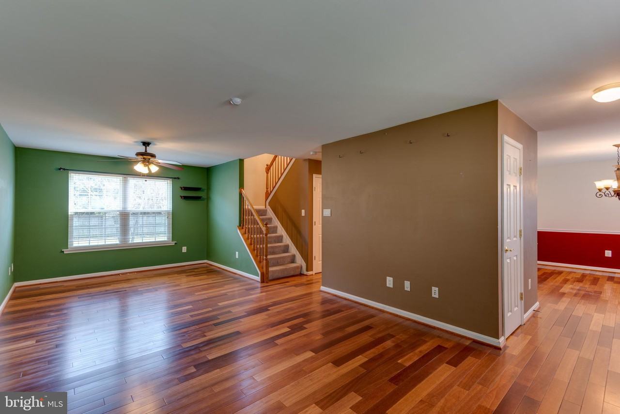 45555 Sunflower St - Photo 2 of 45