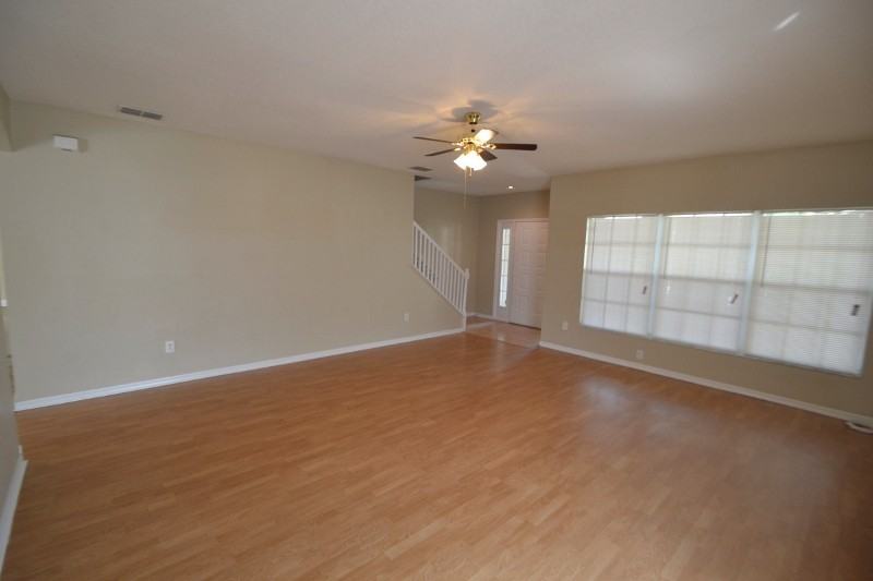 1818 Palm Ridge Pl - Photo 2 of 13