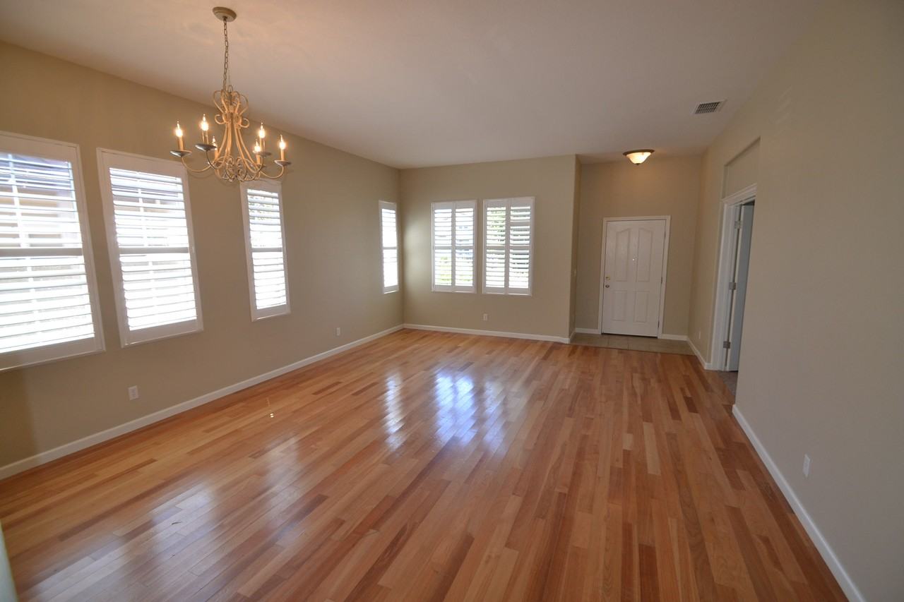 400 Rennert Way - Photo 3 of 8